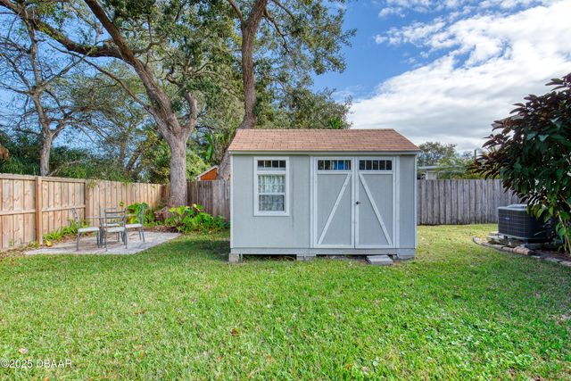 37 Reynolds Avenue, Ormond Beach, FL 32174