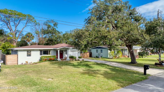 37 Reynolds Avenue, Ormond Beach, FL 32174