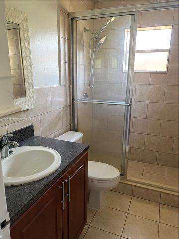 1440 SW 41st Avenue 1-2, Fort Lauderdale, FL 33317