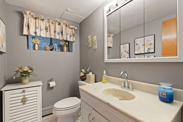 39 Austin Rd, Sudbury, MA 01776