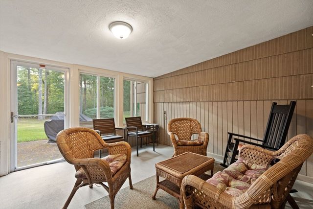 39 Austin Rd, Sudbury, MA 01776