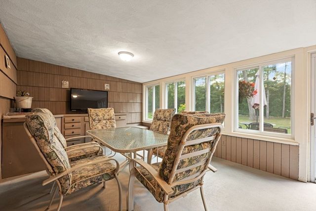 39 Austin Rd, Sudbury, MA 01776