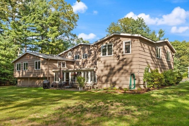 39 Austin Rd, Sudbury, MA 01776