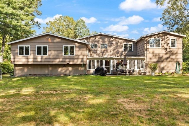 39 Austin Rd, Sudbury, MA 01776