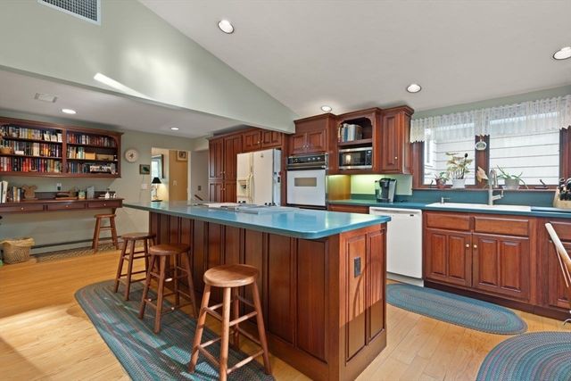 39 Austin Rd, Sudbury, MA 01776