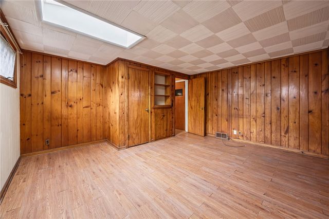 2866 Saint Paul Blvd, Irondequoit, NY 14617