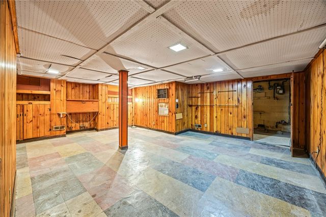 2866 Saint Paul Blvd, Irondequoit, NY 14617