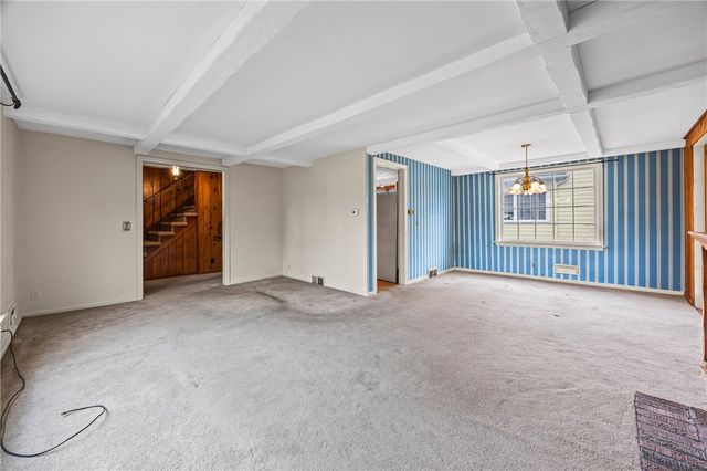 2866 Saint Paul Blvd, Irondequoit, NY 14617