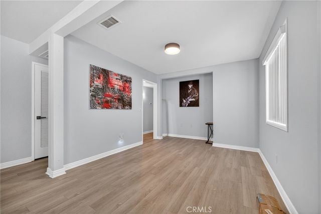 19820 Merryhill, Canyon Country, CA 91351
