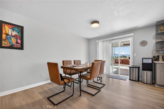 19820 Merryhill, Canyon Country, CA 91351