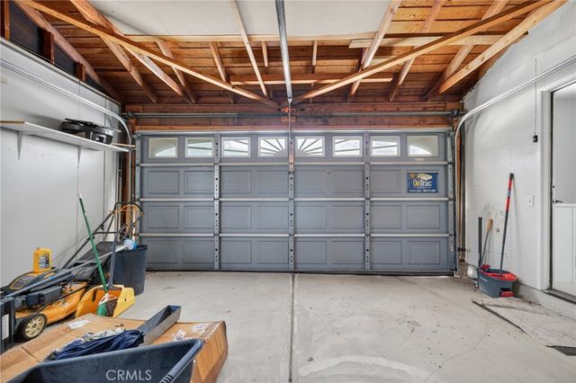 19820 Merryhill, Canyon Country, CA 91351