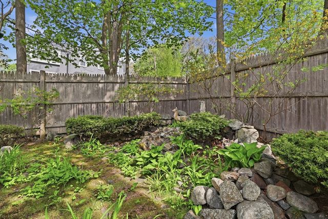 765 Concord Tpke, Arlington, MA 02476