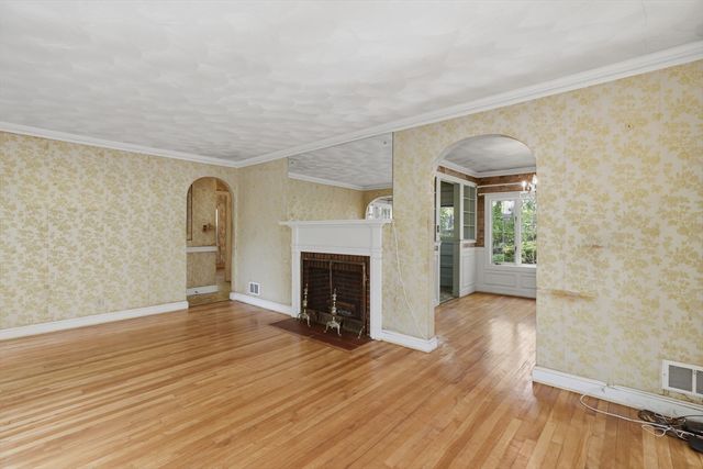 765 Concord Tpke, Arlington, MA 02476