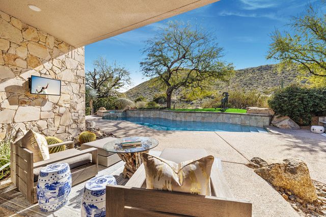 294 Metate Place, Palm Desert, CA 92260