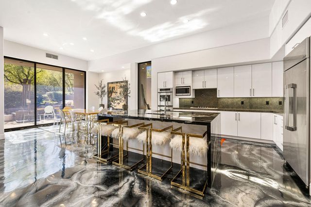 294 Metate Place, Palm Desert, CA 92260