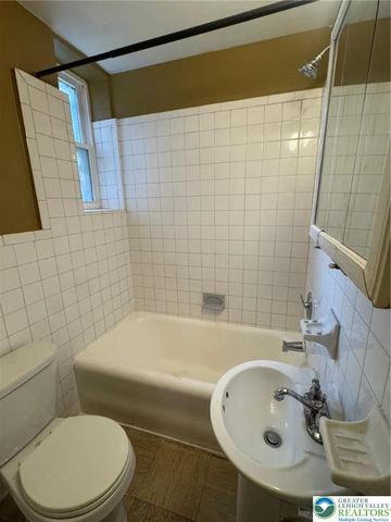 210 North 6th A3, Allentown City, PA 18102