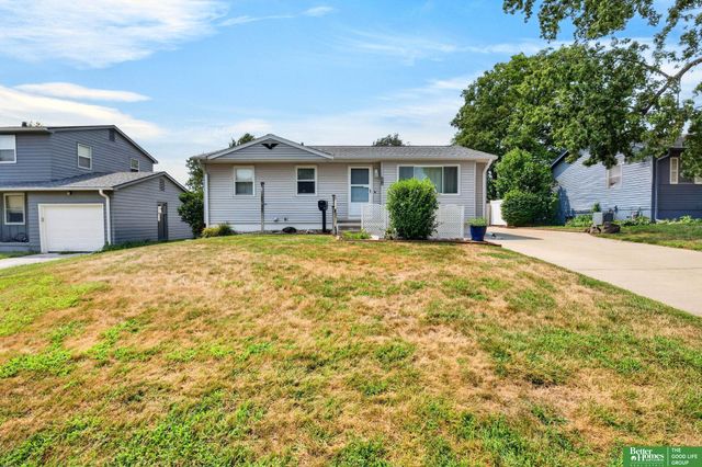 3414 S 121st Street, Omaha, NE 68144