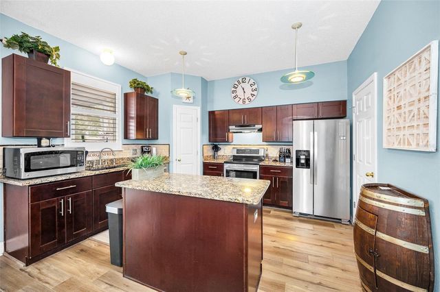 24809 HYDE PARK BOULEVARD, Land O Lakes, FL 34639