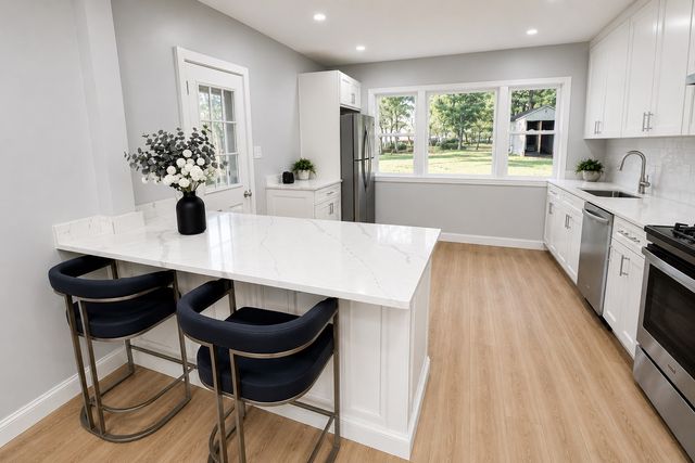 20 Rayburn Rd 1, Stoughton, MA 02072