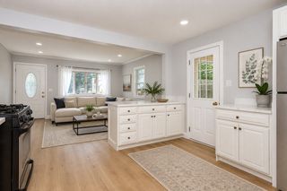 20 Rayburn Rd 1, Stoughton, MA 02072