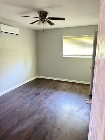 1505 W Lovers Lane 14, Arlington, TX 76013