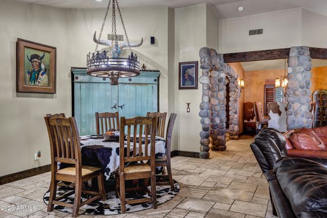 21230 S 156TH Street, Gilbert, AZ 85298