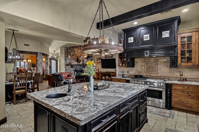 21230 S 156TH Street, Gilbert, AZ 85298