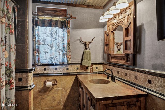 21230 S 156TH Street, Gilbert, AZ 85298