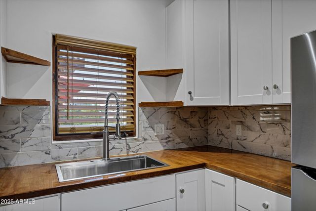 21230 S 156TH Street, Gilbert, AZ 85298