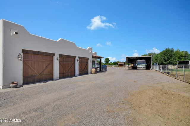 21230 S 156TH Street, Gilbert, AZ 85298