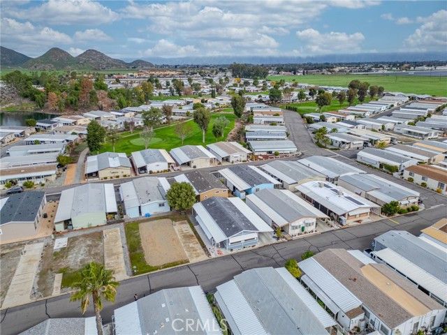 5001 W Florida Avenue 305, Hemet, CA 92545