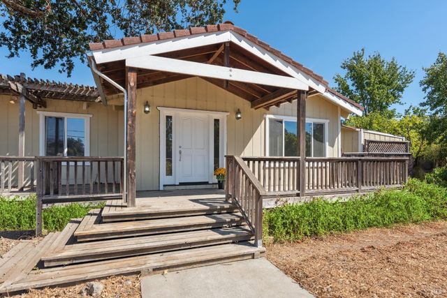 1795 Lovall Valley Rd, Sonoma, CA 95476