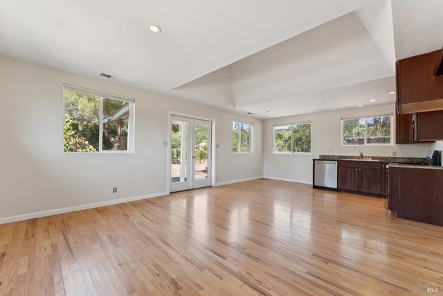 1795 Lovall Valley Rd, Sonoma, CA 95476