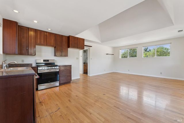 1795 Lovall Valley Rd, Sonoma, CA 95476