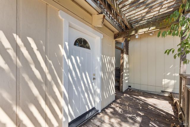 1795 Lovall Valley Rd, Sonoma, CA 95476