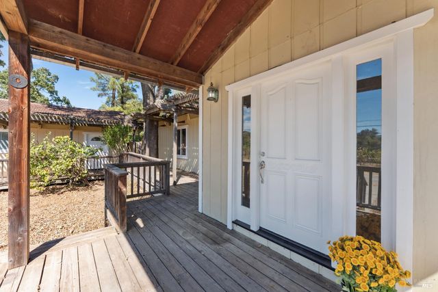 1795 Lovall Valley Rd, Sonoma, CA 95476