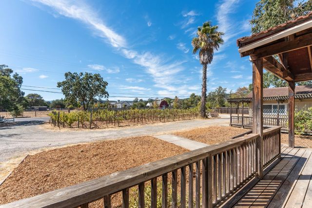 1795 Lovall Valley Rd, Sonoma, CA 95476