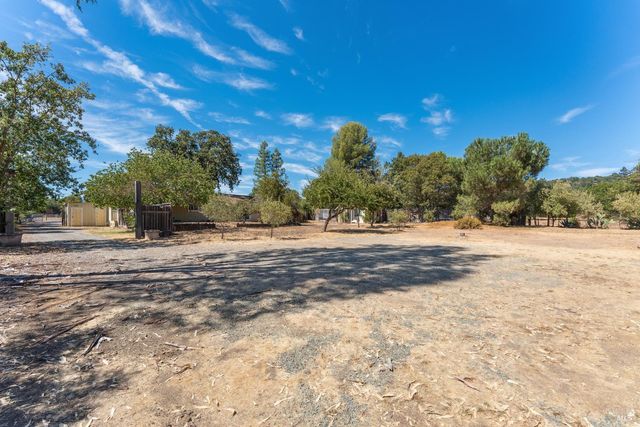 1795 Lovall Valley Rd, Sonoma, CA 95476