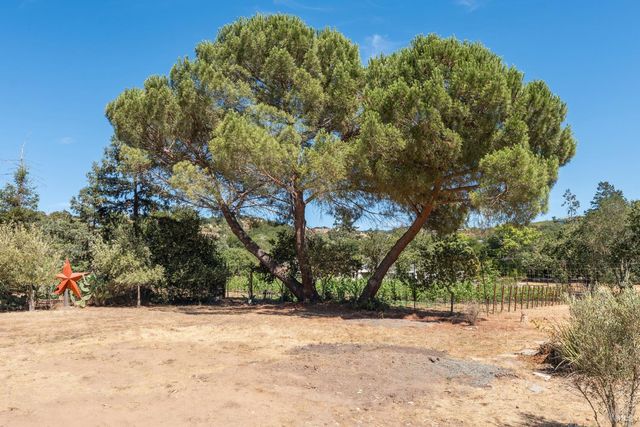 1795 Lovall Valley Rd, Sonoma, CA 95476