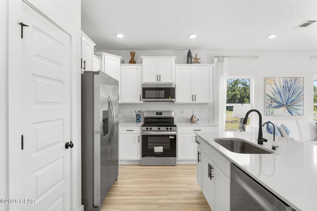 Image 7 of property listing at 270 Phillips Bluff Avenue, Panama City Beach, FL 32407