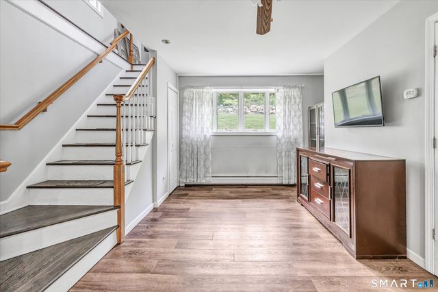 119 Freeman Road, Oxford, CT 06478