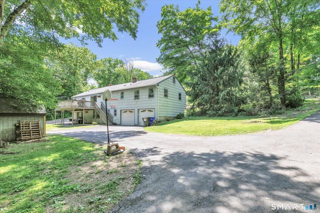 119 Freeman Road, Oxford, CT 06478