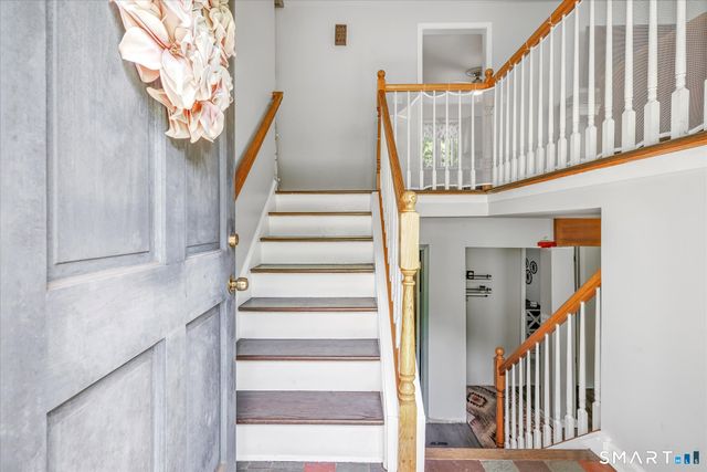 119 Freeman Road, Oxford, CT 06478