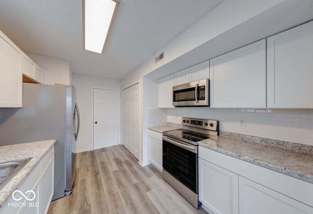 10310 Draycott Avenue, Indianapolis, IN 46236