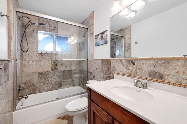 1311 NE 26th Ter, Pompano Beach, FL 33062