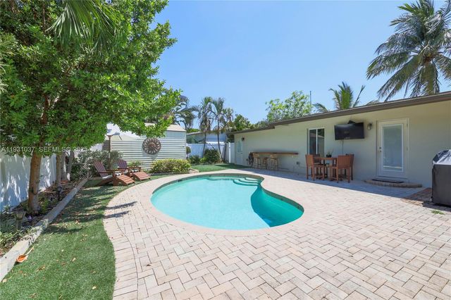 1311 NE 26th Ter, Pompano Beach, FL 33062