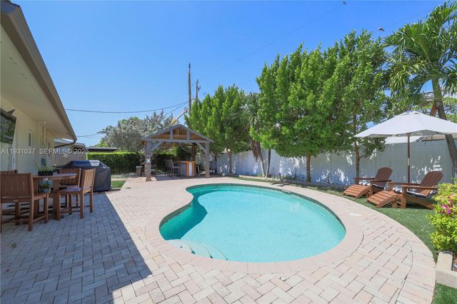 1311 NE 26th Ter, Pompano Beach, FL 33062