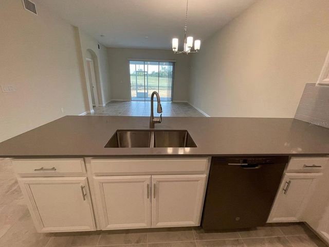 811 OCEAN COURSE AVENUE 501, Davenport, FL 33896