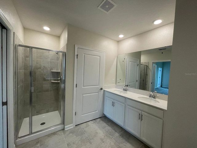 811 OCEAN COURSE AVENUE 501, Davenport, FL 33896