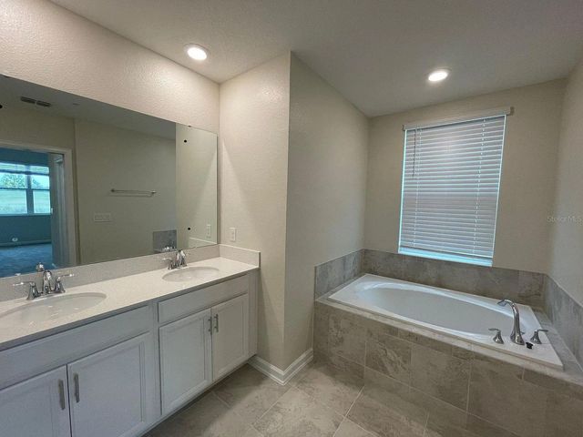811 OCEAN COURSE AVENUE 501, Davenport, FL 33896